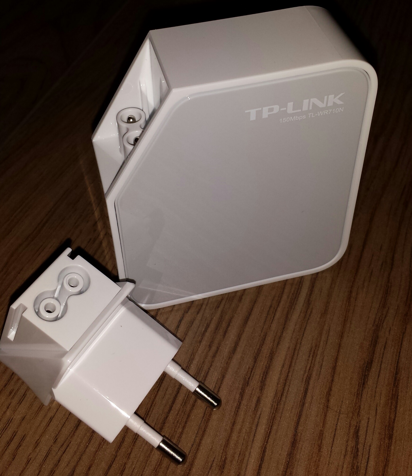 http://www.technikaffe.de/anleitung/test_tp-link_tl-wr710n_w-lan_3.jpg