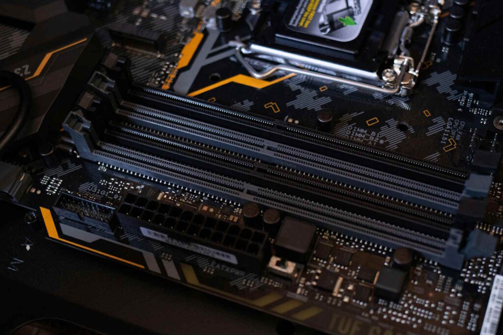 Hardware und Software