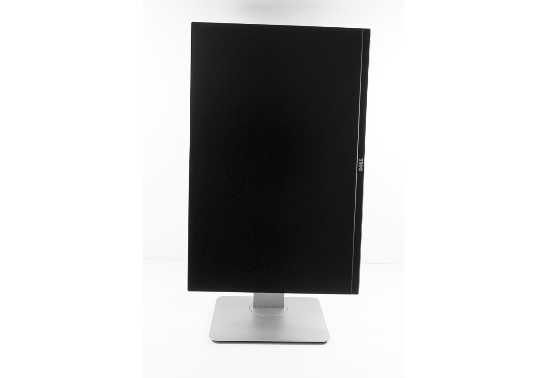 24 Zoll Monitor Dell U2415 mit 1920x1200 Pixeln im Test