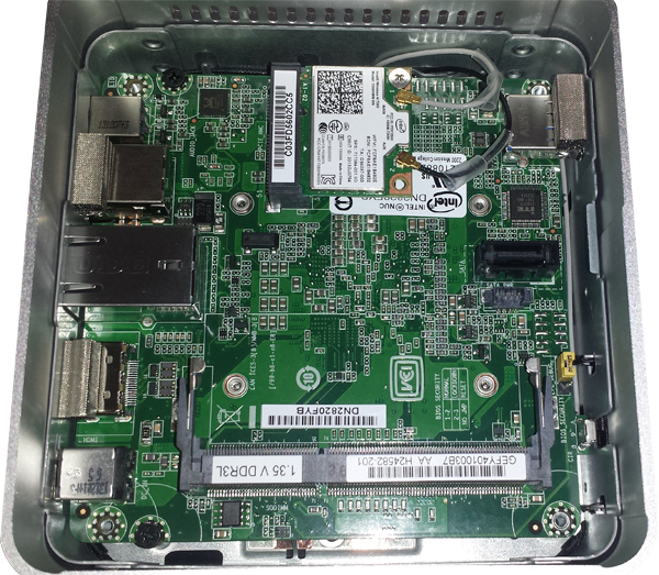 Test der Intel NUC DN2820FYKH unter OpenElec (XBMC) und Win 7