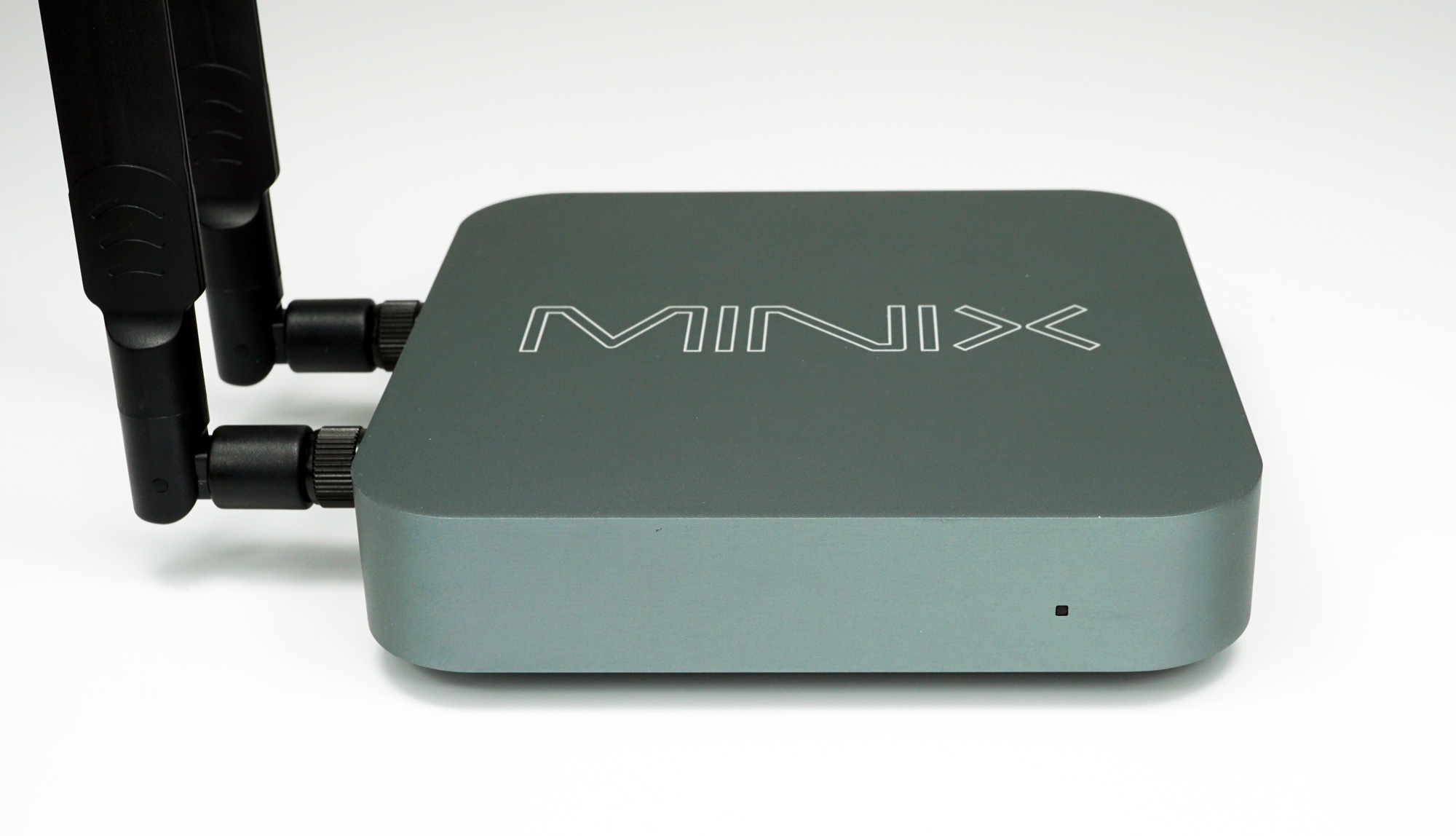 Mini PC Minix NGC-1 mit Windows 10 im Test