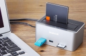 Festplatten-Dockingstation mit USB 3.0 Hub + SD-Card-Reader im Test Festplatten-Dockingstation mit USB 3.0 Hub + SD-Card-Reader im Test