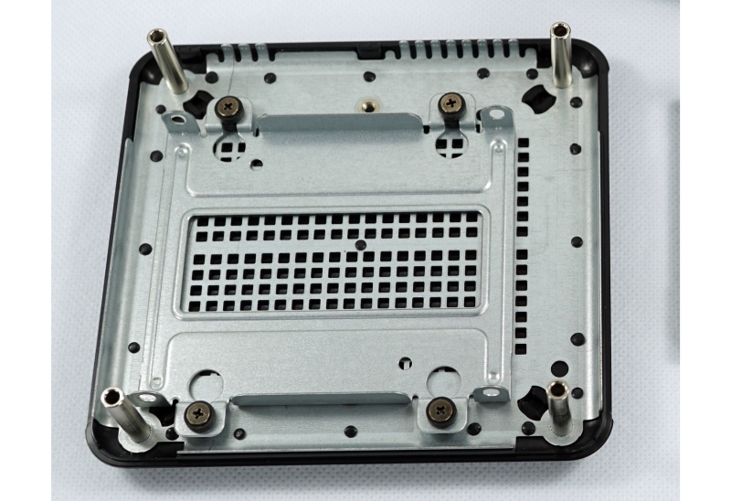 ASRock Beebox N3000 und N3150 im Test unter Windows 8.1 und OpenELEC