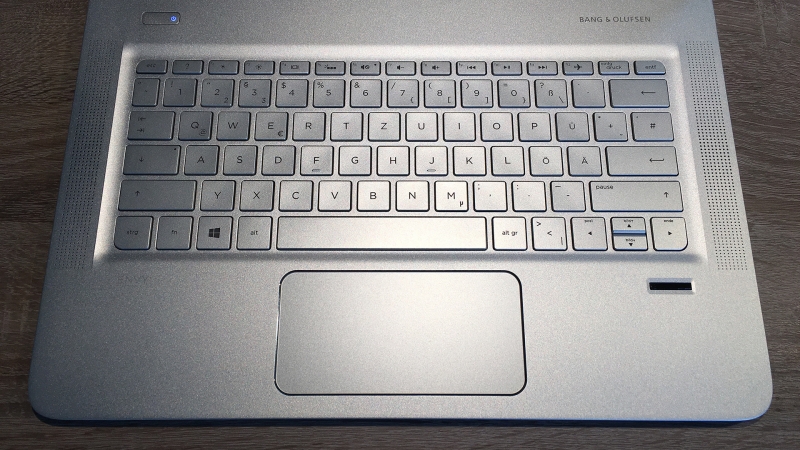 HP ENVY 13 Test - Sehr flaches Aluminium Ultrabook mit Skylake CPU