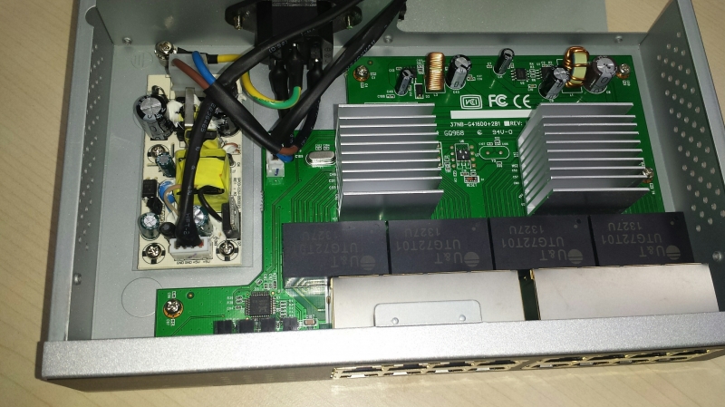 Longshine LCS-GS8116-A - 16 Port Gigabit Switch im 10 Zoll Format