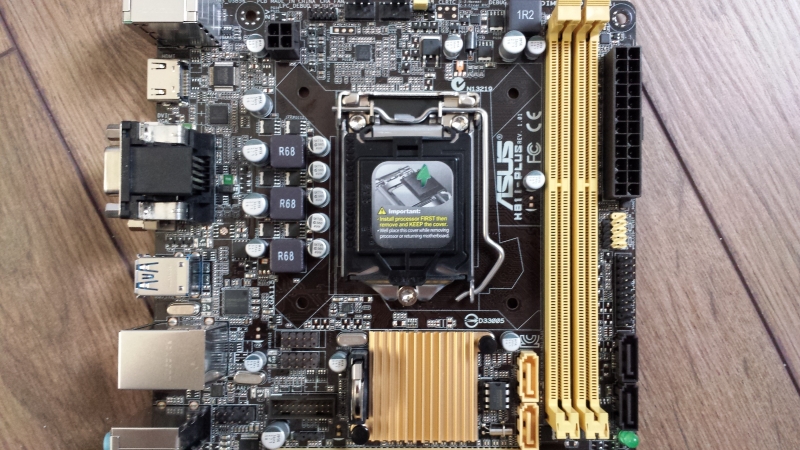 Mini-ITX Office PC mit Pentium G3220 (Haswell) für 500 Euro