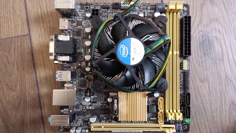 Mini-ITX Office PC mit Pentium G3220 (Haswell) für 500 Euro