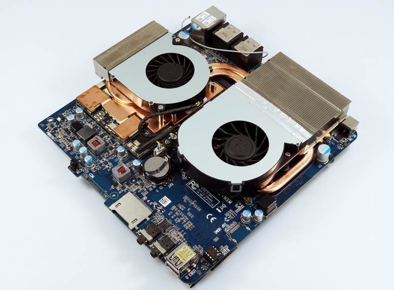 ZBOX Magnus EN970 im Test als Spiele PC