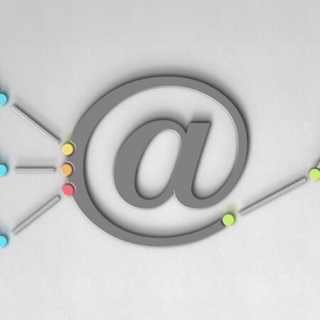 Email-Verteiler erstellen: Kostenlos Emails an mehrere Personen senden