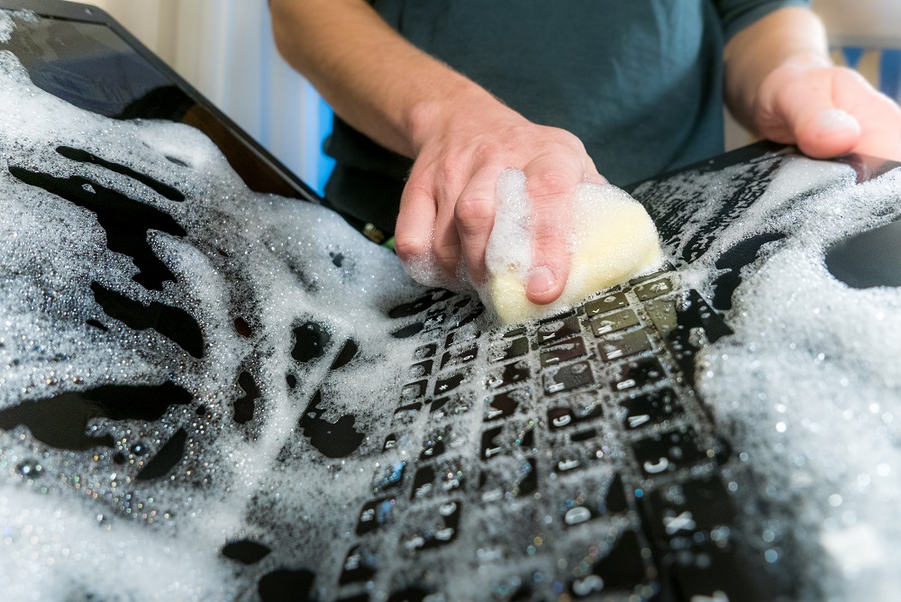 Laptop Bildschirm Reinigen Die Besten 5 Tipps 2023