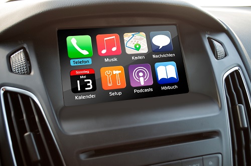 handy-navi-im-auto