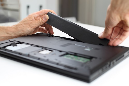 Laptop-Bildschirm flackert: 5 Gründe für Streifen auf dem Monitor 4 laptop-akku