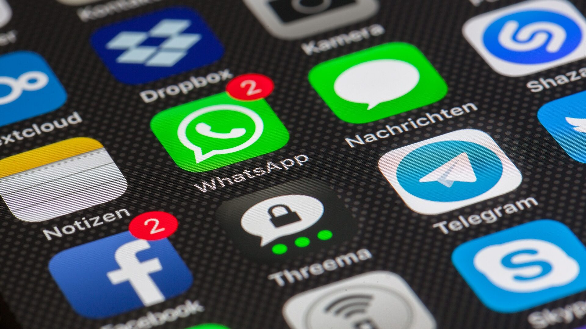 WhatsApp-Alternative Threema und Telegram