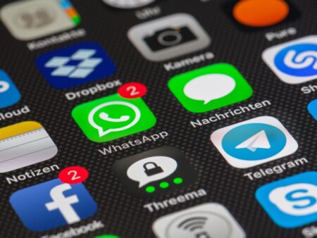 Status bei WhatsApp: Der komplette Guide 2025 für WhatsApp-Statusmeldungen