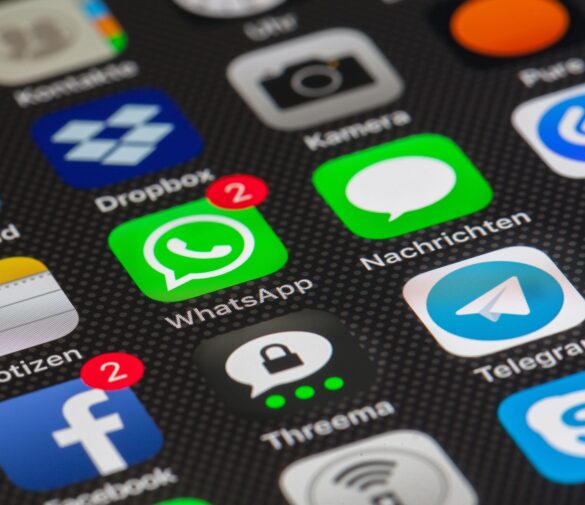 Status bei WhatsApp: Der komplette Guide 2025 für WhatsApp-Statusmeldungen